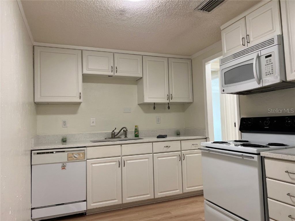 2490 SW 14th Drive #40 Gainesville FL 32608 GC536356 image7