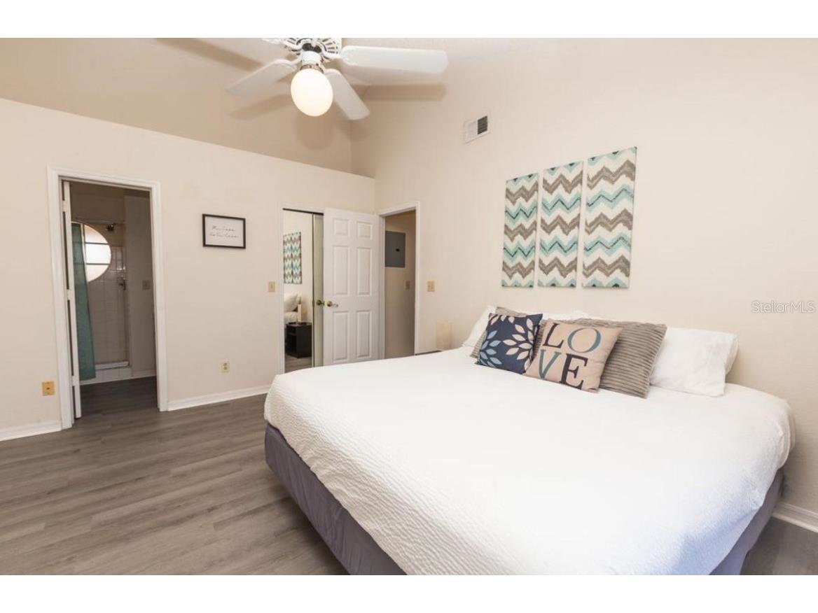 2492 Sweetwater Club Circle #68 Kissimmee FL 34746 R4909866 image3