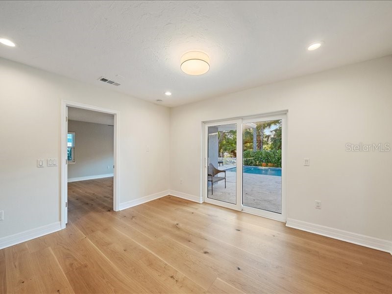 2492 Waterview Court Sarasota FL 34231 - PHILLIPPI CREEK A4691223 image20