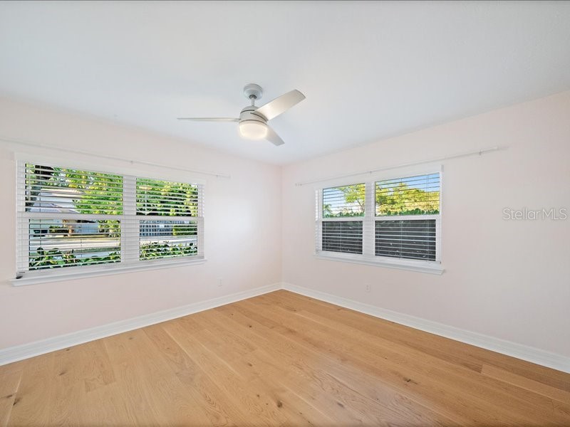 2492 Waterview Court Sarasota FL 34231 - PHILLIPPI CREEK A4691223 image31