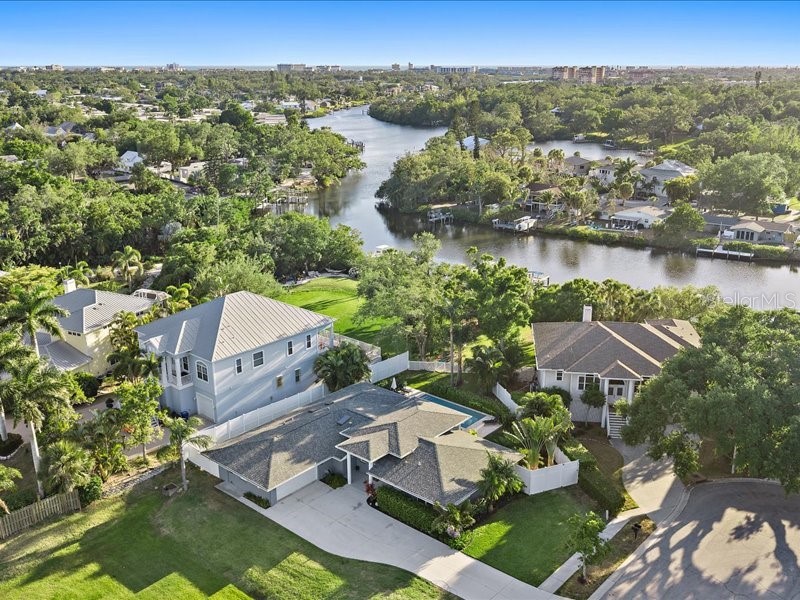 2492 Waterview Court Sarasota FL 34231 - PHILLIPPI CREEK A4691223 image50