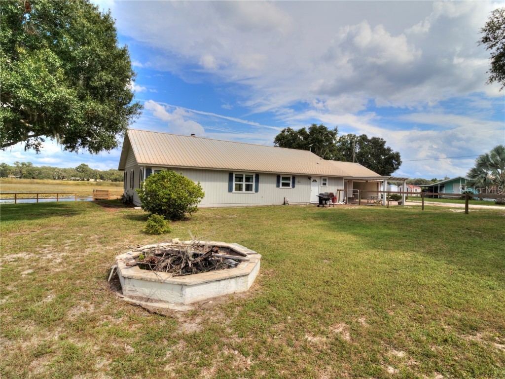 24921 NE 136th Lane Salt Springs FL 32134 - LITTLE LAKE KERR OM709948 image22
