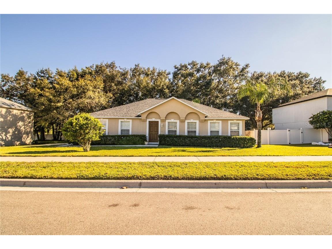 2493 Sheila Drive Apopka FL 32712 L4940252 image1