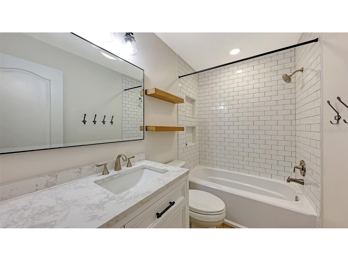 2493 Sonoma Drive Nokomis FL 34275 A4675817 image39