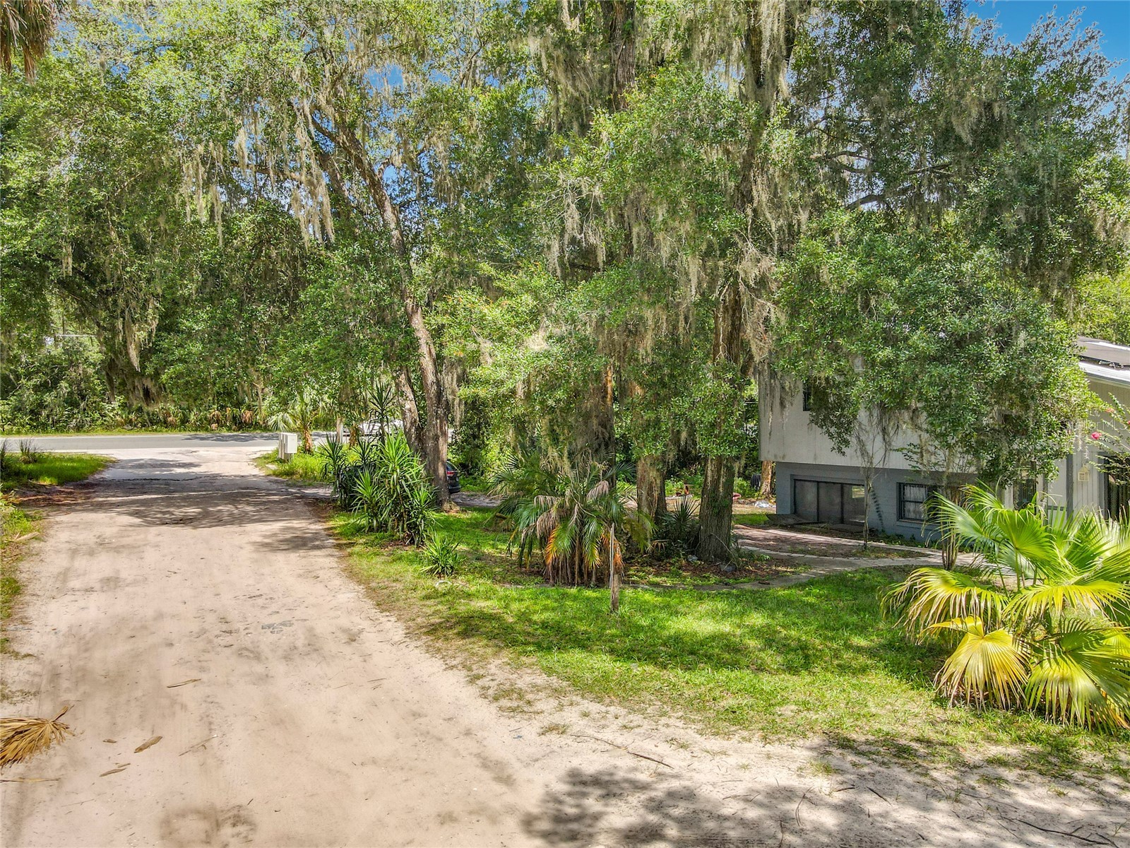 24930 Avenue C Paisley FL 32767 G5114696 image64