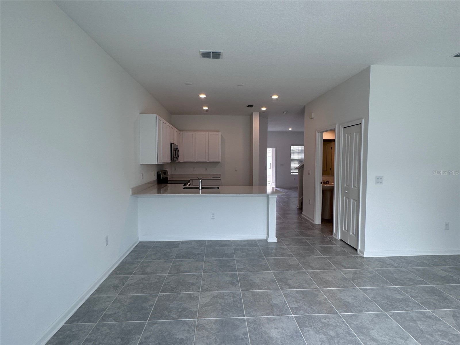 2494 Skyline Loop Kissimmee FL 34759 O6423902 image6