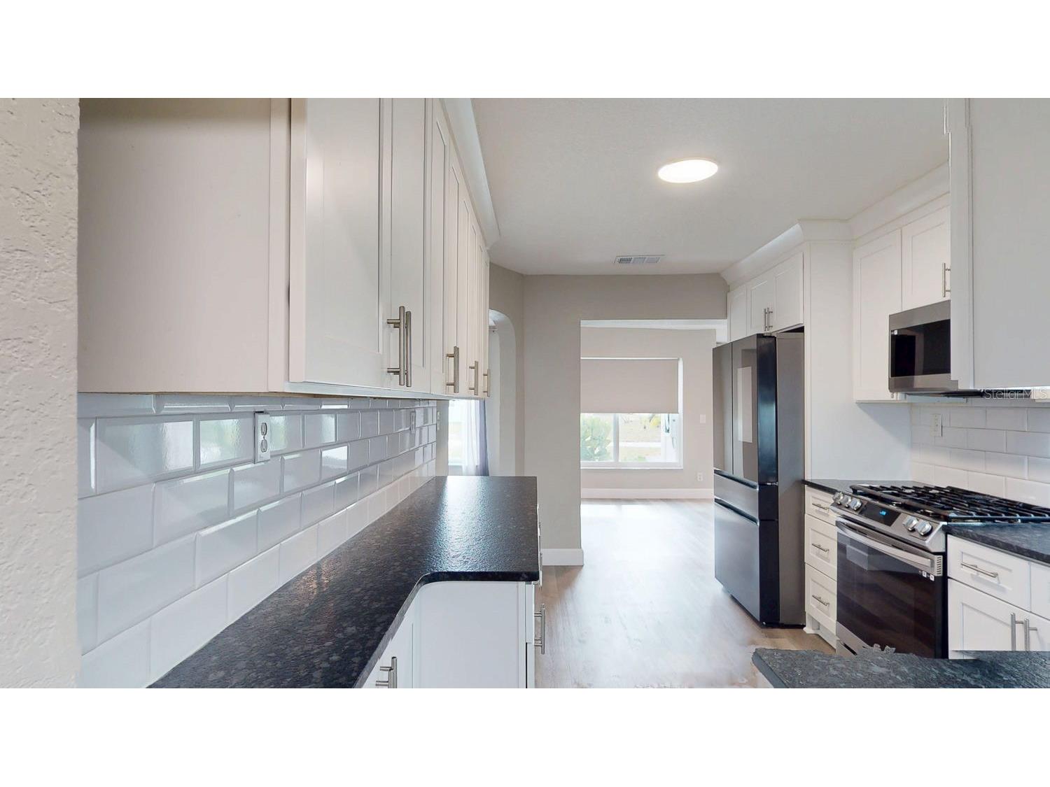 2495 37th Avenue N Saint Petersburg FL 33713 TB8475038 image24