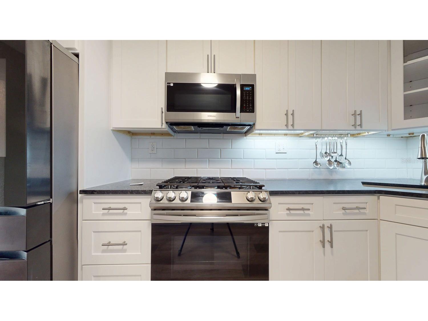 2495 37th Avenue N Saint Petersburg FL 33713 TB8475038 image25