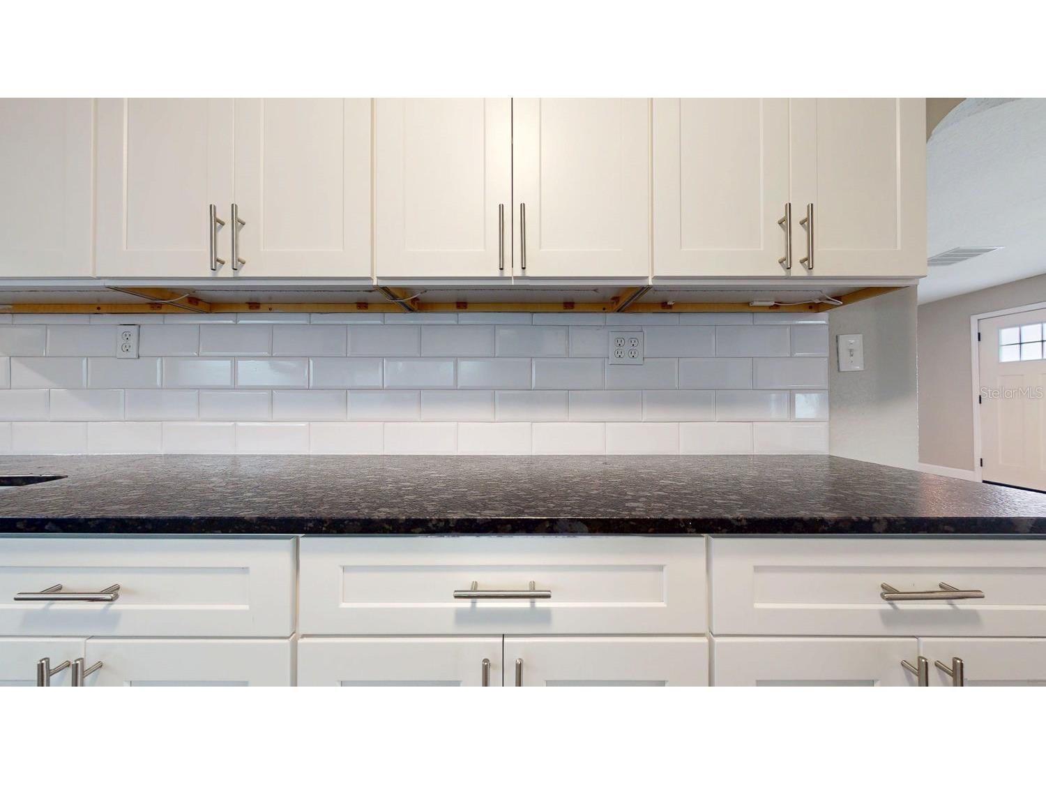 2495 37th Avenue N Saint Petersburg FL 33713 TB8475038 image28