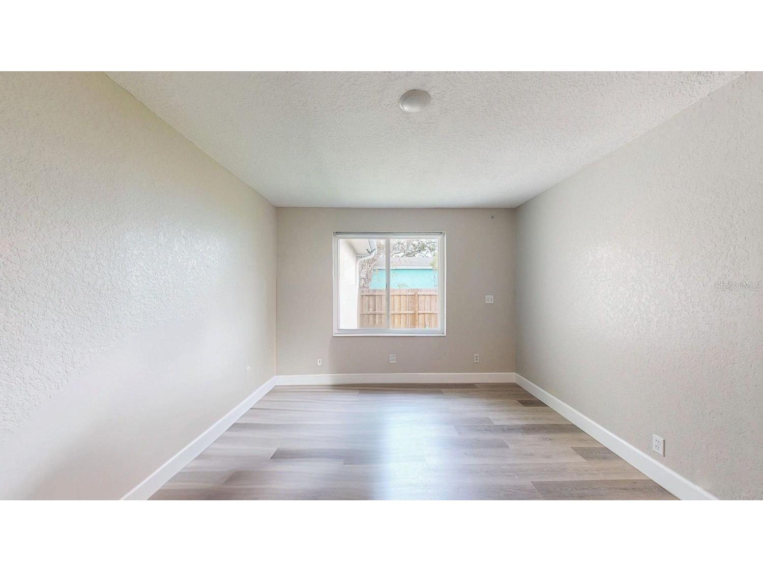 2495 37th Avenue N Saint Petersburg FL 33713 TB8475038 image39