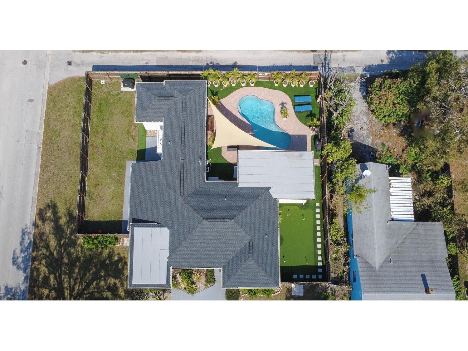 2495 37th Avenue N Saint Petersburg FL 33713 TB8475038 image4