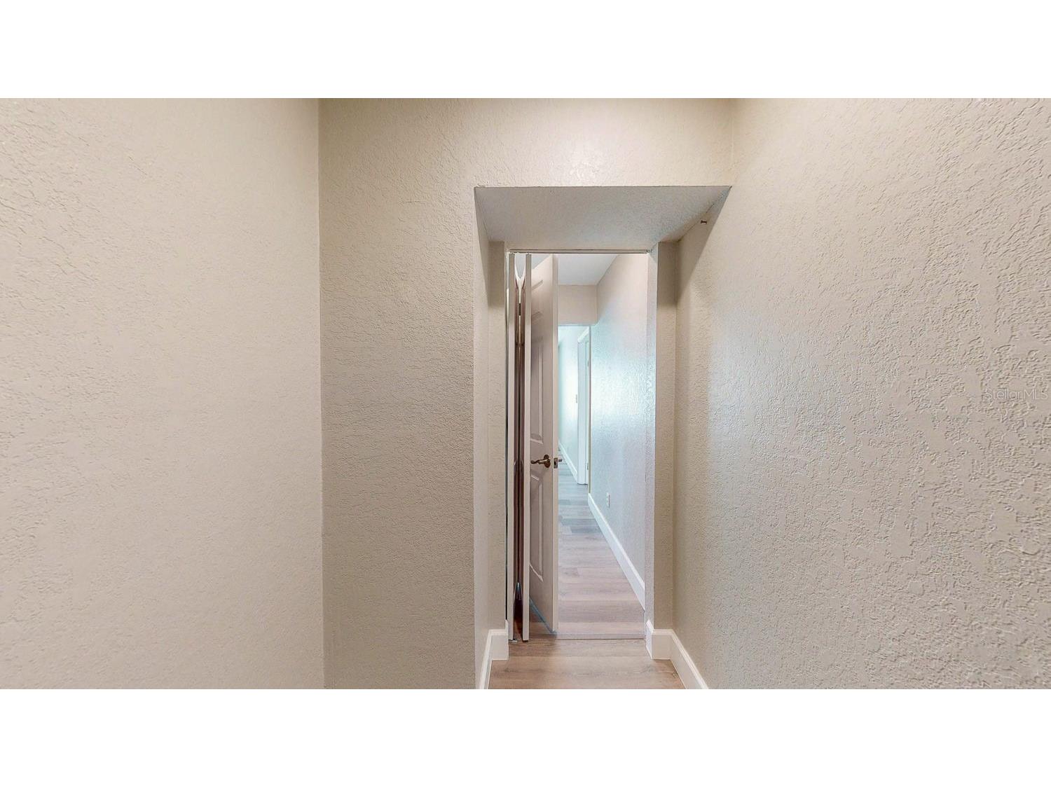 2495 37th Avenue N Saint Petersburg FL 33713 TB8475038 image49