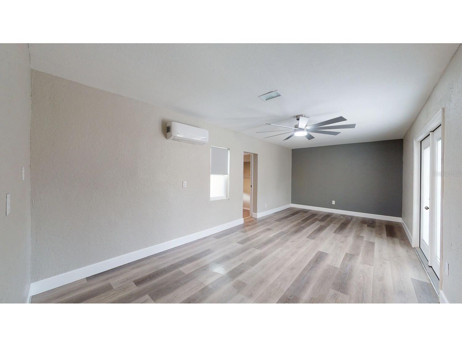 2495 37th Avenue N Saint Petersburg FL 33713 TB8475038 image74