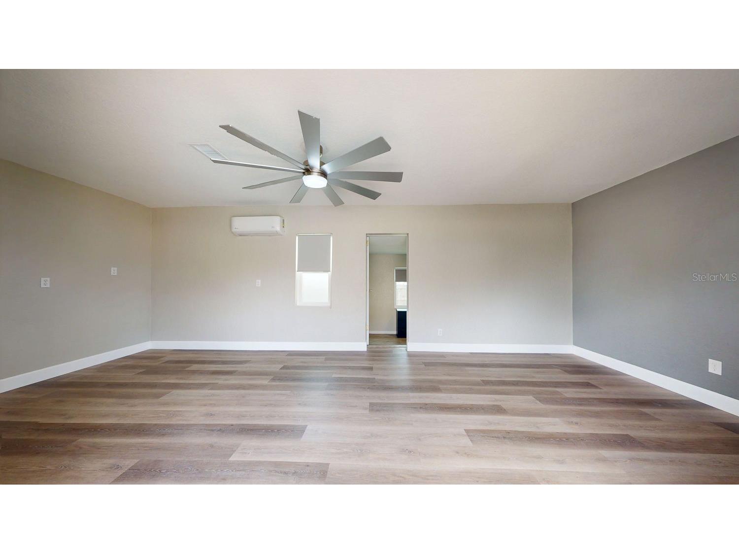 2495 37th Avenue N Saint Petersburg FL 33713 TB8475038 image76