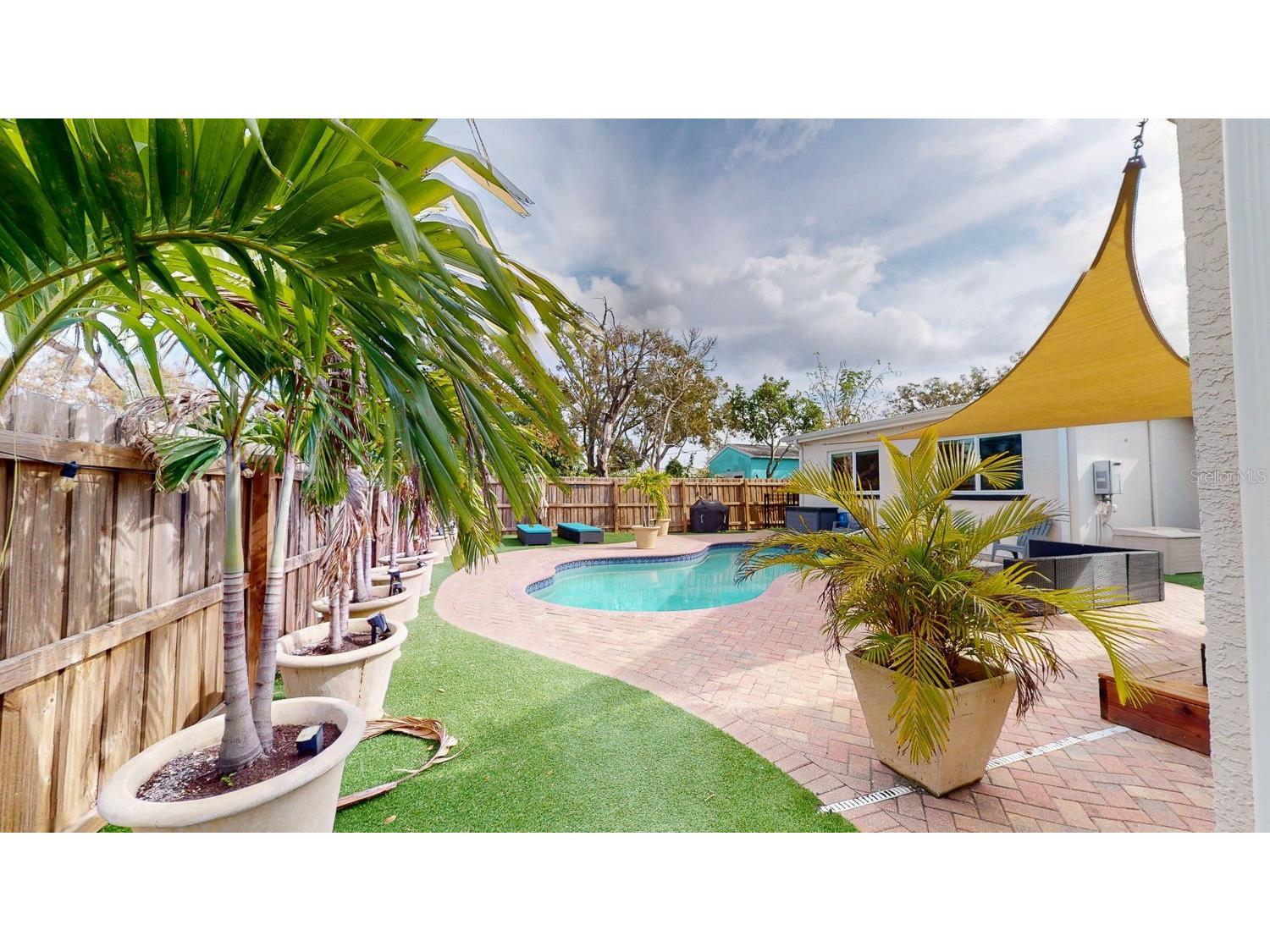 2495 37th Avenue N Saint Petersburg FL 33713 TB8475038 image81