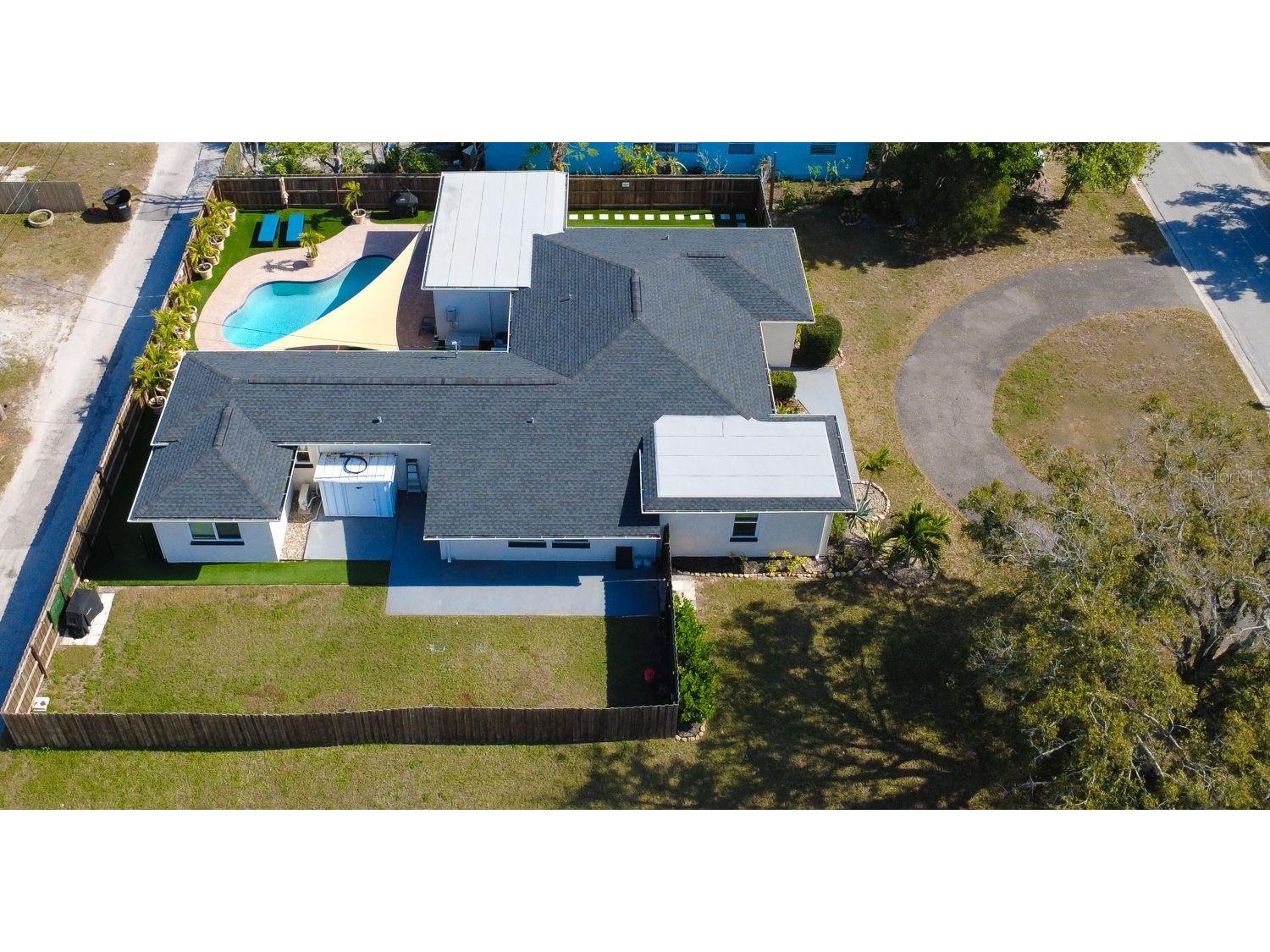 2495 37th Avenue N Saint Petersburg FL 33713 TB8475038 image84