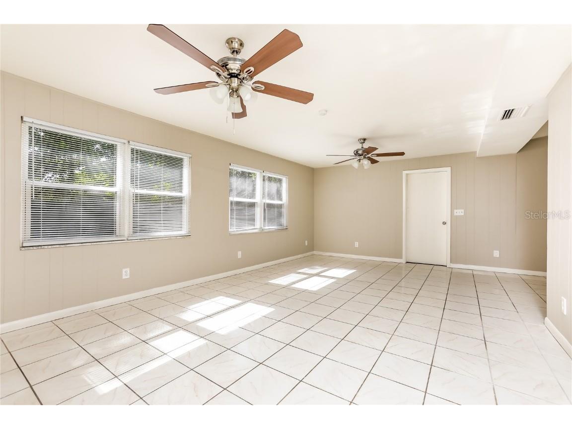 2495 Barbarossa Avenue Deltona FL 32738 O6365789 image3