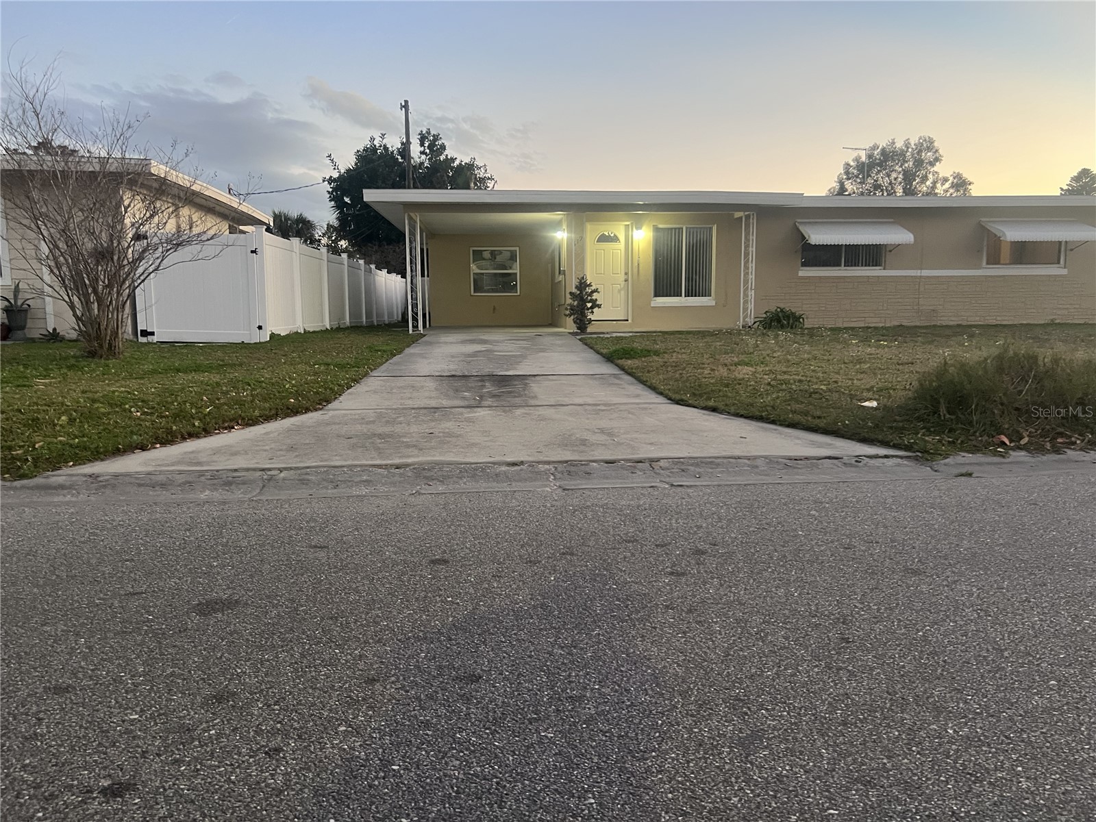 2495 Baywood Drive E Dunedin FL 34698 TB8482470 image1