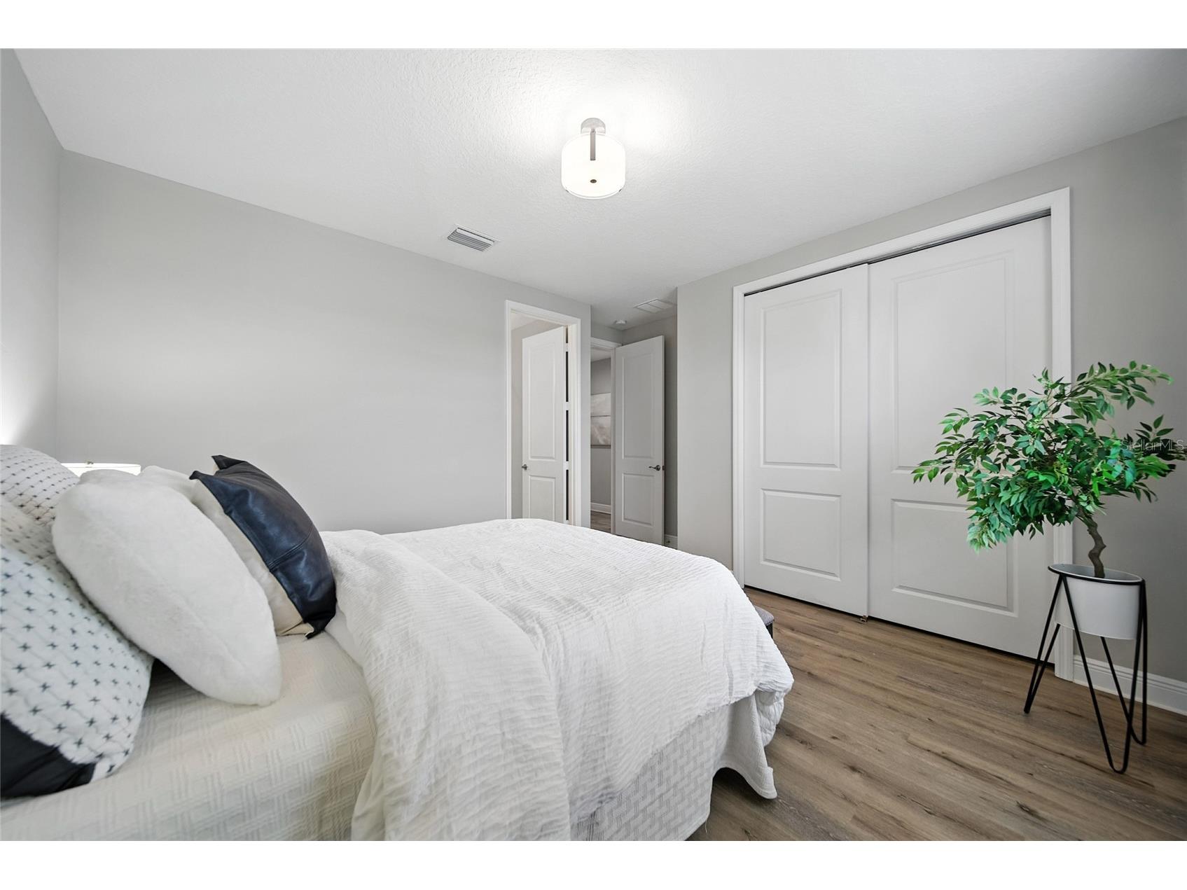 2495 Oakwood Preserve Drive Wesley Chapel FL 33543 TB8494998 image32