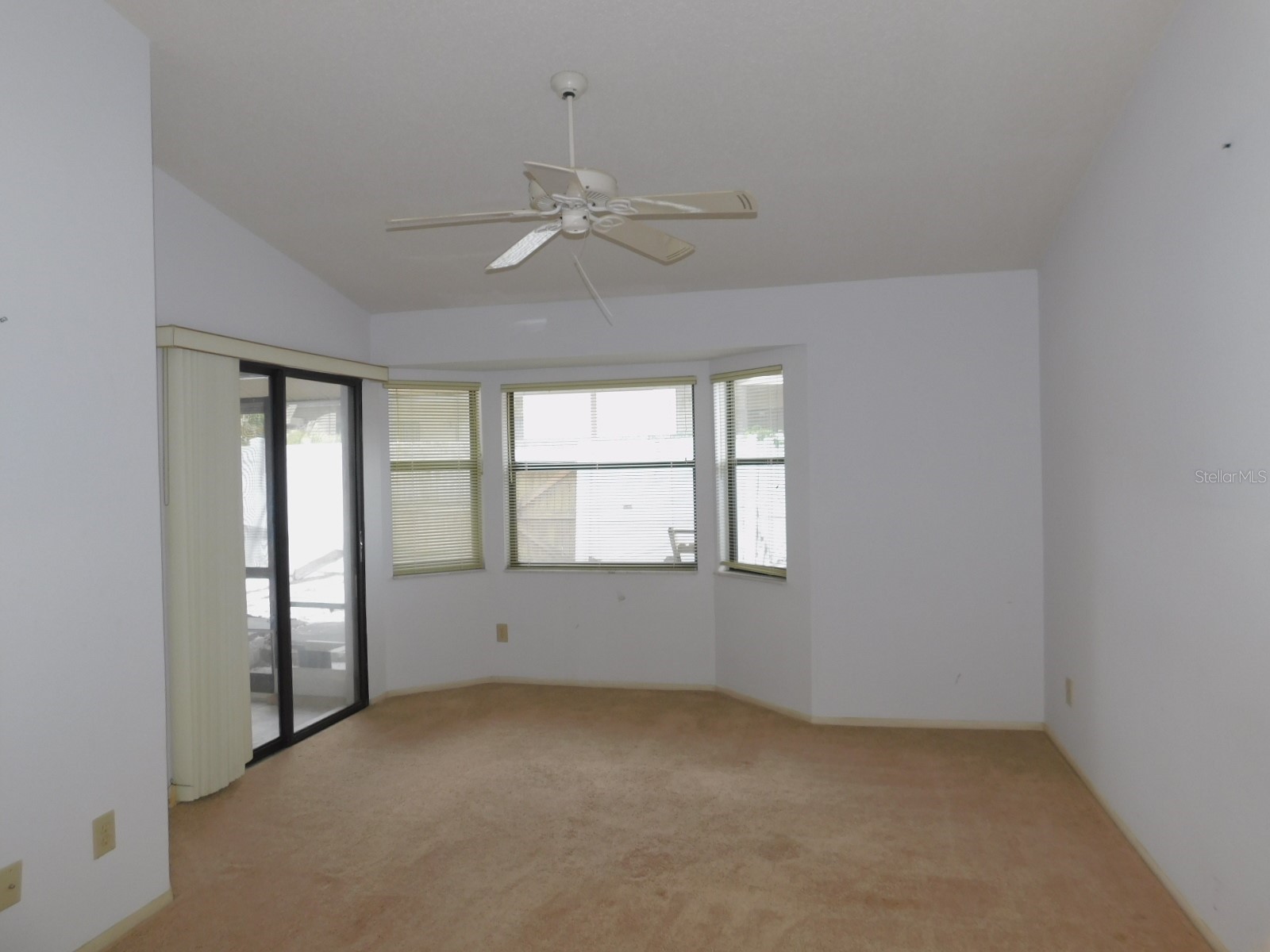 2496 Alhambra Court Clearwater FL 33761 TB8508227 image8