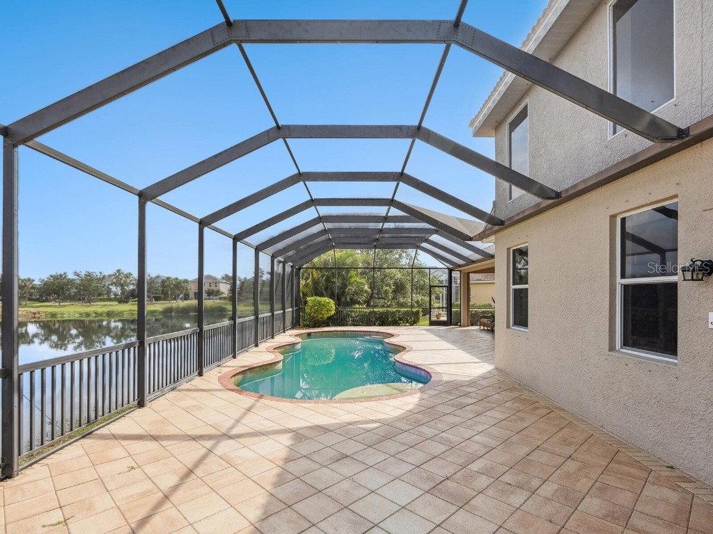 2496 Farms Court Sarasota FL 34240 A4652377 image37