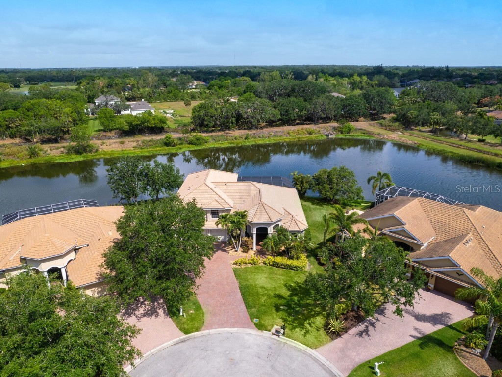 2496 Farms Court Sarasota FL 34240 A4652377 image42