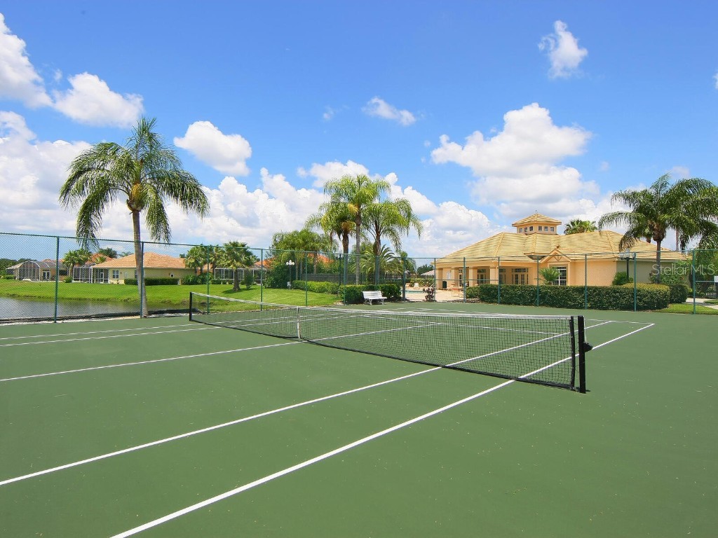 2496 Farms Court Sarasota FL 34240 A4652377 image49