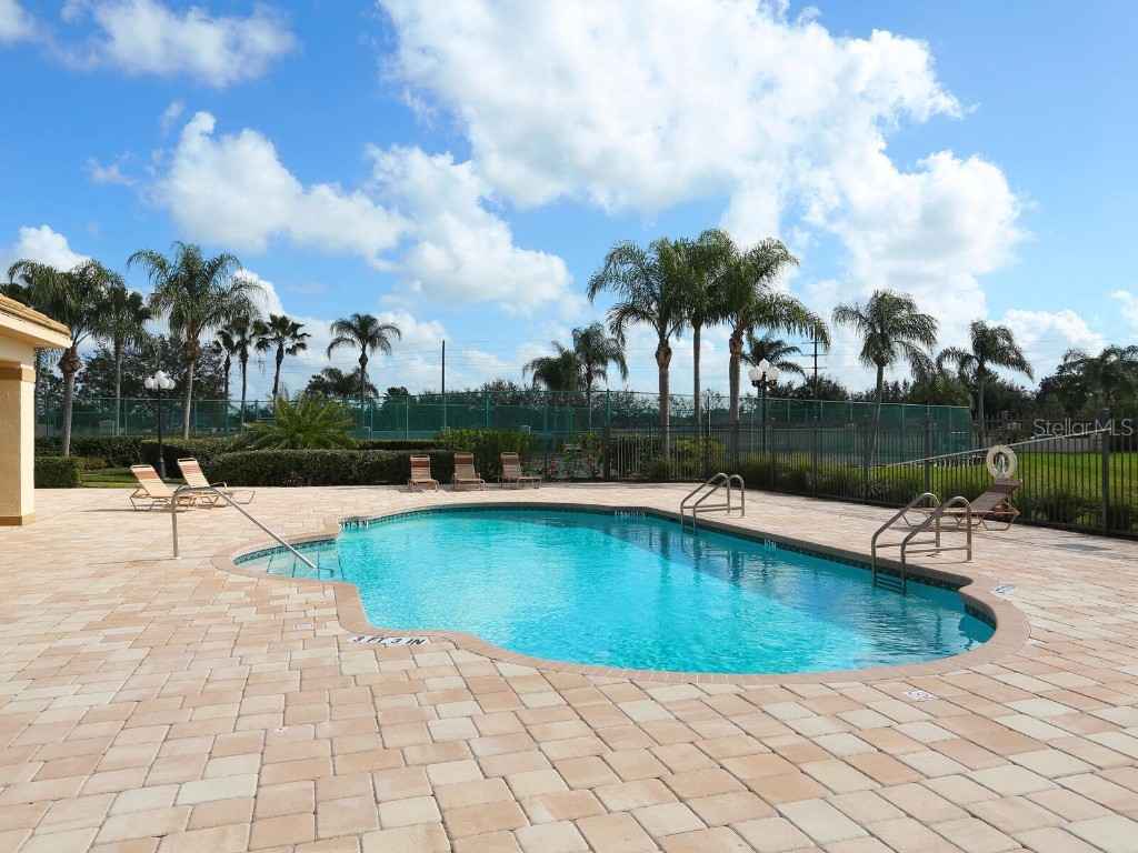 2496 Farms Court Sarasota FL 34240 A4652377 image54