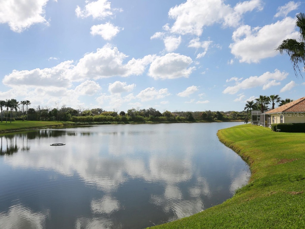 2496 Farms Court Sarasota FL 34240 A4652377 image57