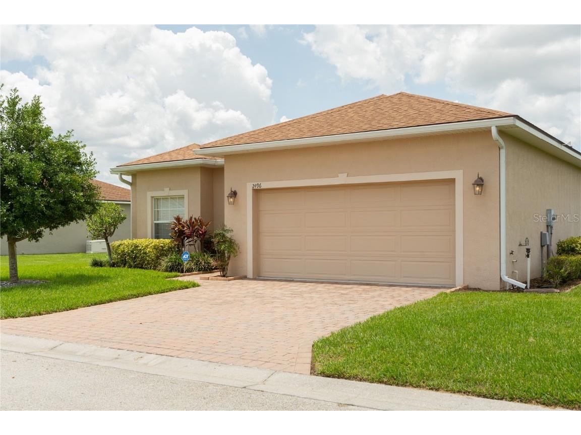 2496 Salzburg Loop Winter Haven FL 33884 P4931476 image1
