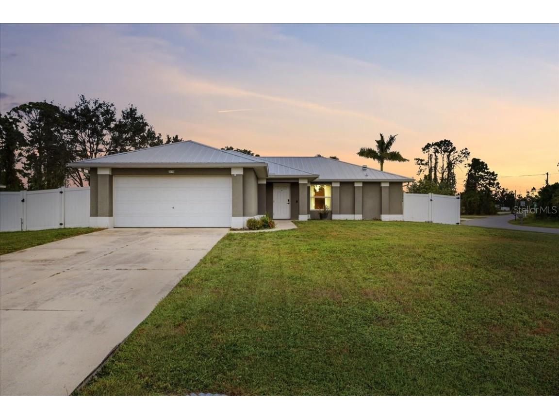 2497 Amnesty Drive North Port FL 34288 C7516587 image1