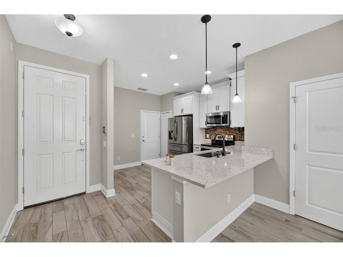 2497 Foggy Creek Circle Clearwater FL 33764 TB8433097 image5