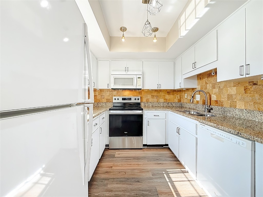 2497 Heron Terrace #203C Clearwater FL 33762 TB8451214 image28