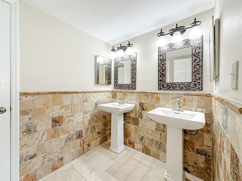 2497 Heron Terrace #203C Clearwater FL 33762 TB8451214 image51