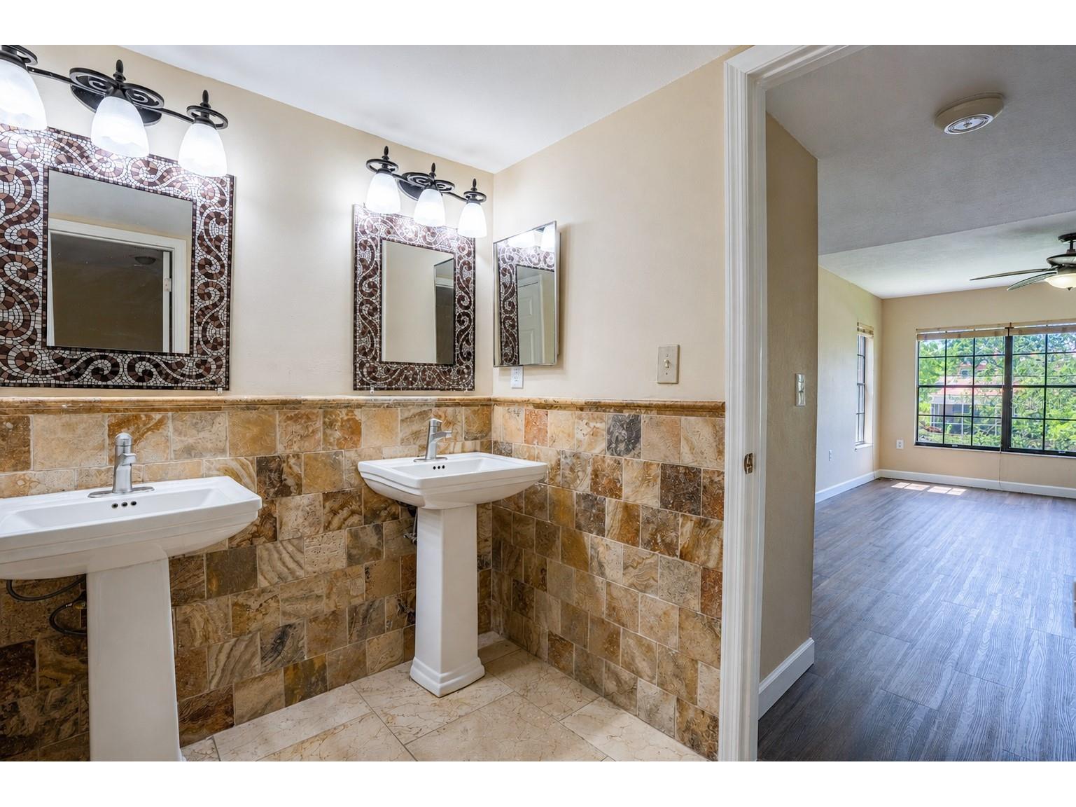 2497 Heron Terrace #203C Clearwater FL 33762 TB8529459 image11