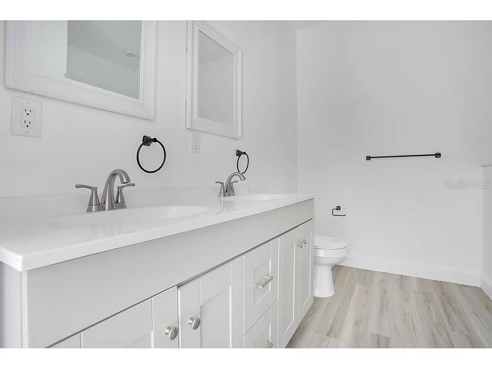 2498 Mitchell Avenue Mims FL 32754 O6394283 image19