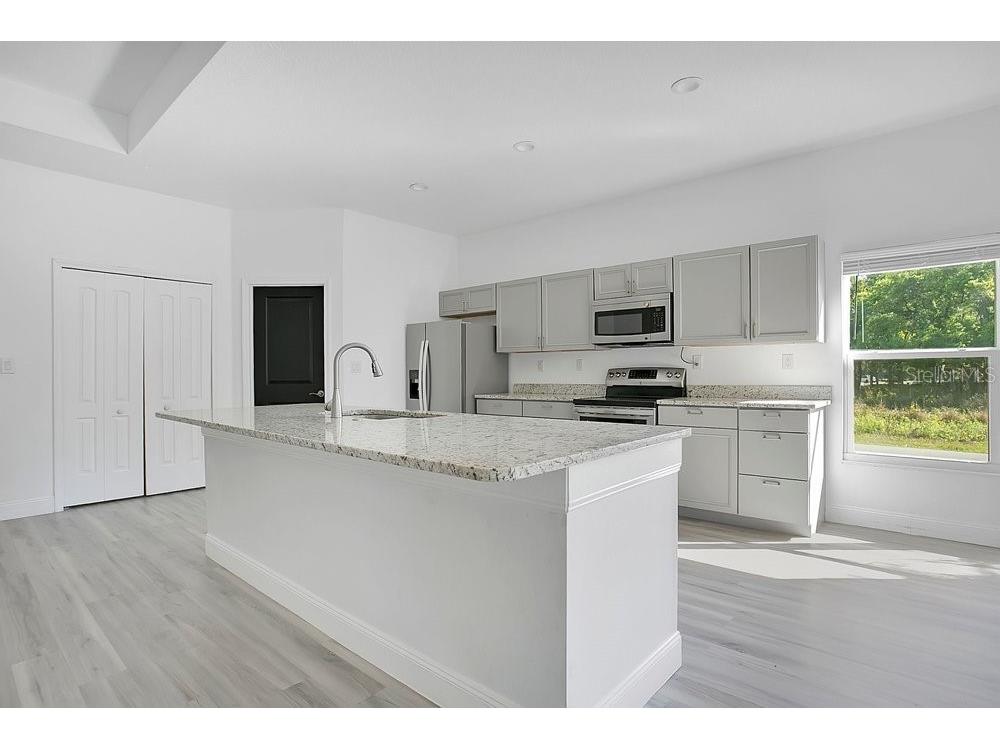 2498 Mitchell Avenue Mims FL 32754 O6394283 image9
