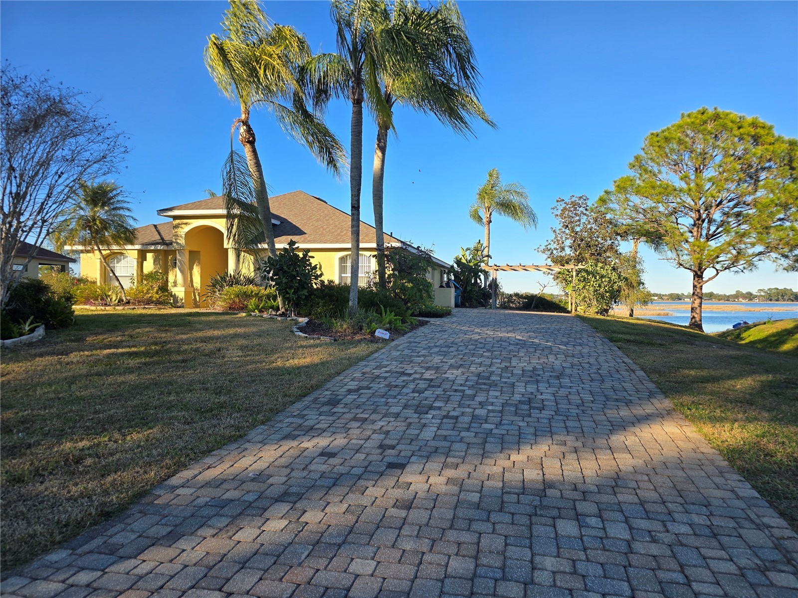 2498 Rusk Court Deltona FL 32738 - THERESA V4946906 image1