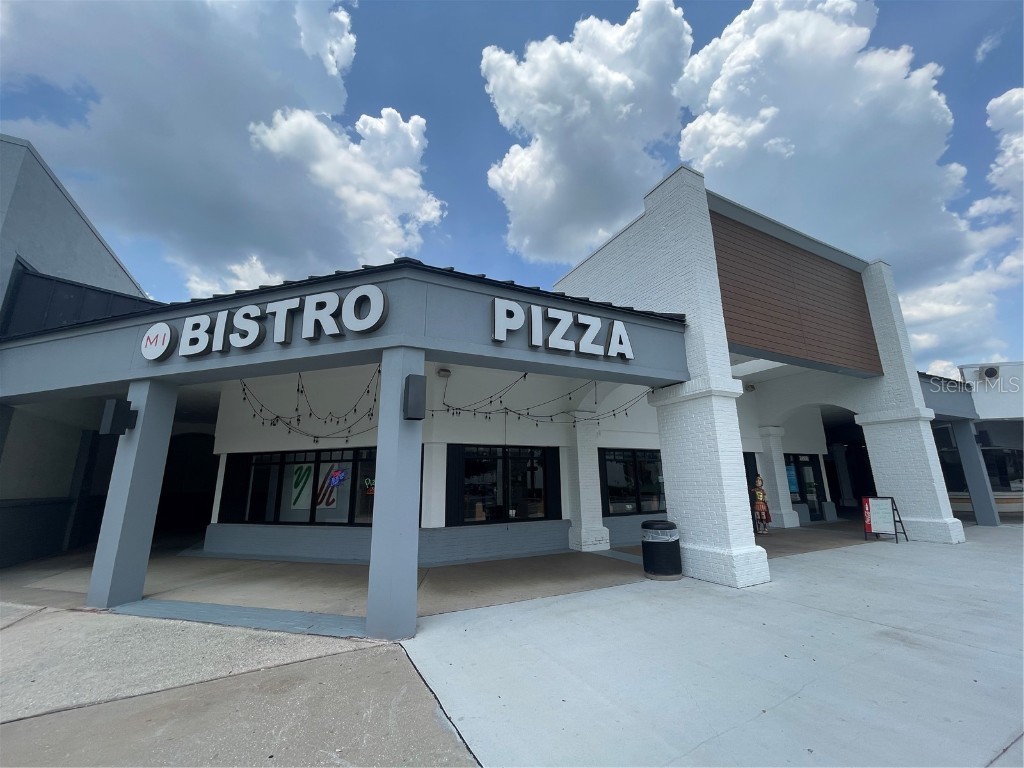 2498 W Brandon Boulevard Brandon FL 33511 O6323166 image1