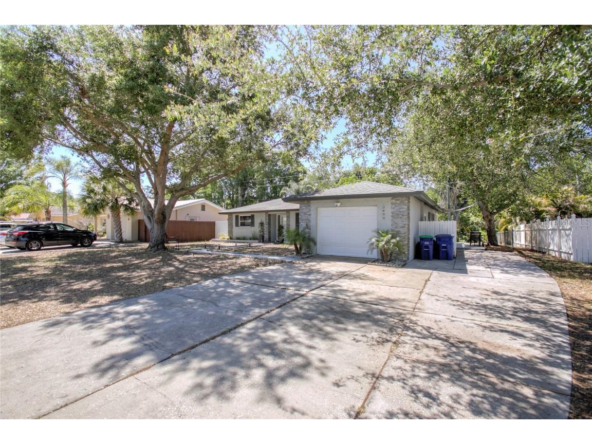 2499 Indigo Drive Clearwater FL 33763 W7853777 image1