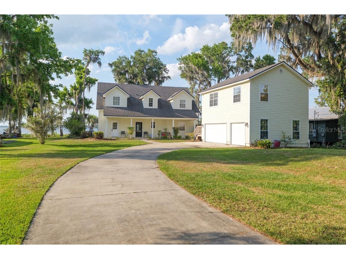2499 SE 30th Street Melrose FL 32666 - LAKE SANTA FE NS1084698 image1