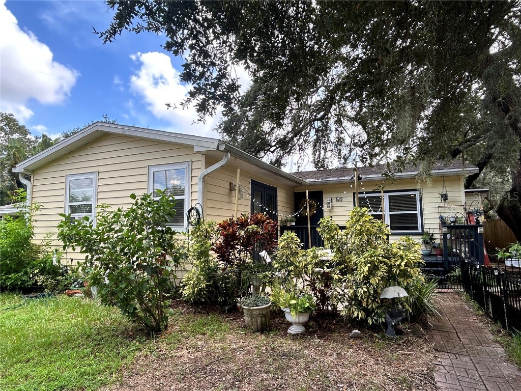 25 7th Avenue SE Largo FL 33771 U8245900 image1