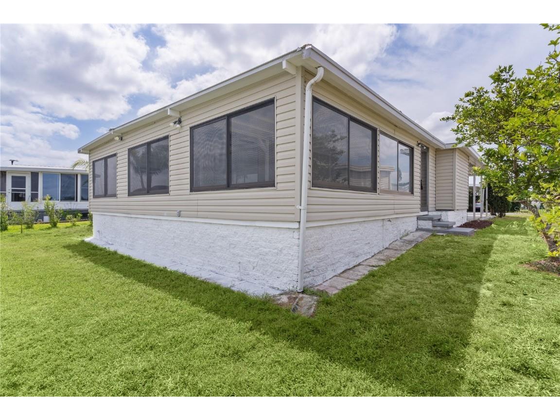 25 Captains Point Fruitland Park FL 34731 - LAKE GRIFFIN G5095299 image7