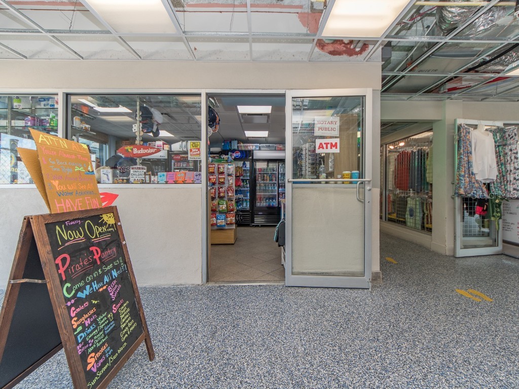 25 Causeway Boulevard #106 Clearwater Beach FL 33767 TB8403245 image4