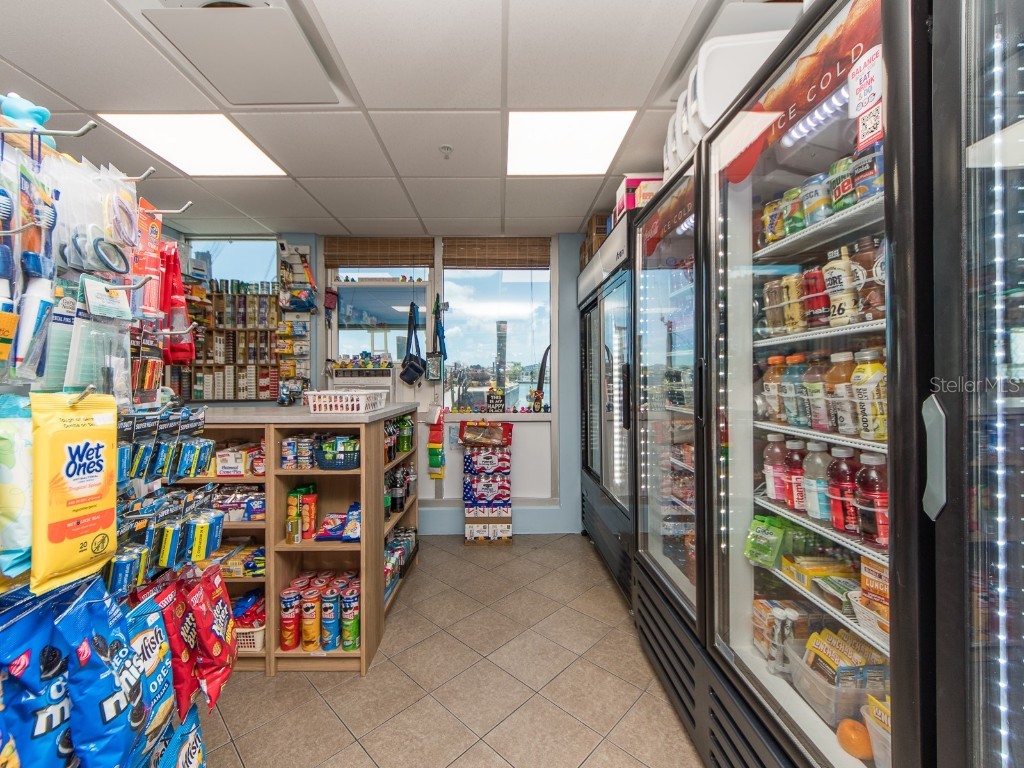 25 Causeway Boulevard #106 Clearwater Beach FL 33767 TB8403245 image8