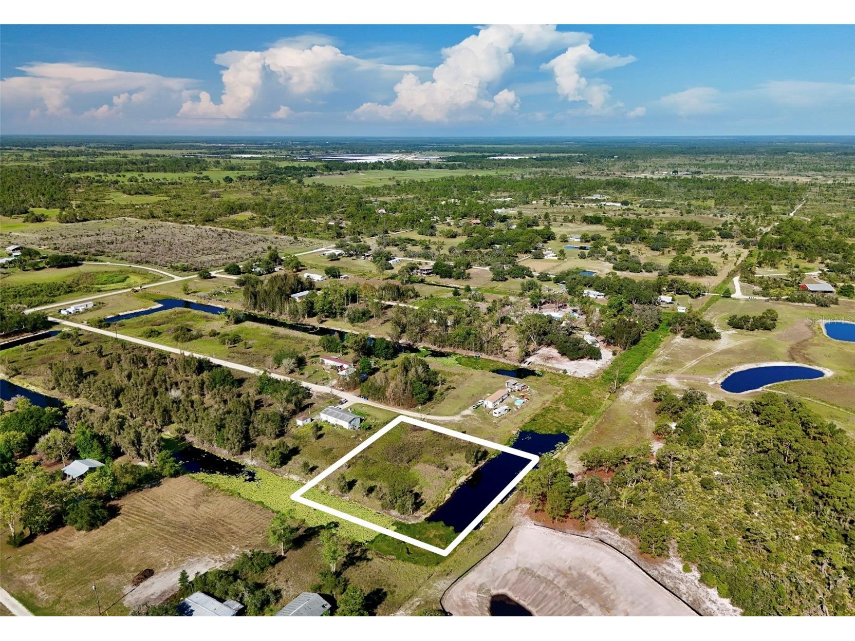 25 Cone Drive Venus FL 33960 TB8527542 image2