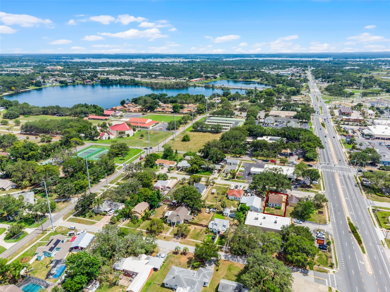 25 E Pinecrest Avenue Eustis FL 32726 O6387464 image1