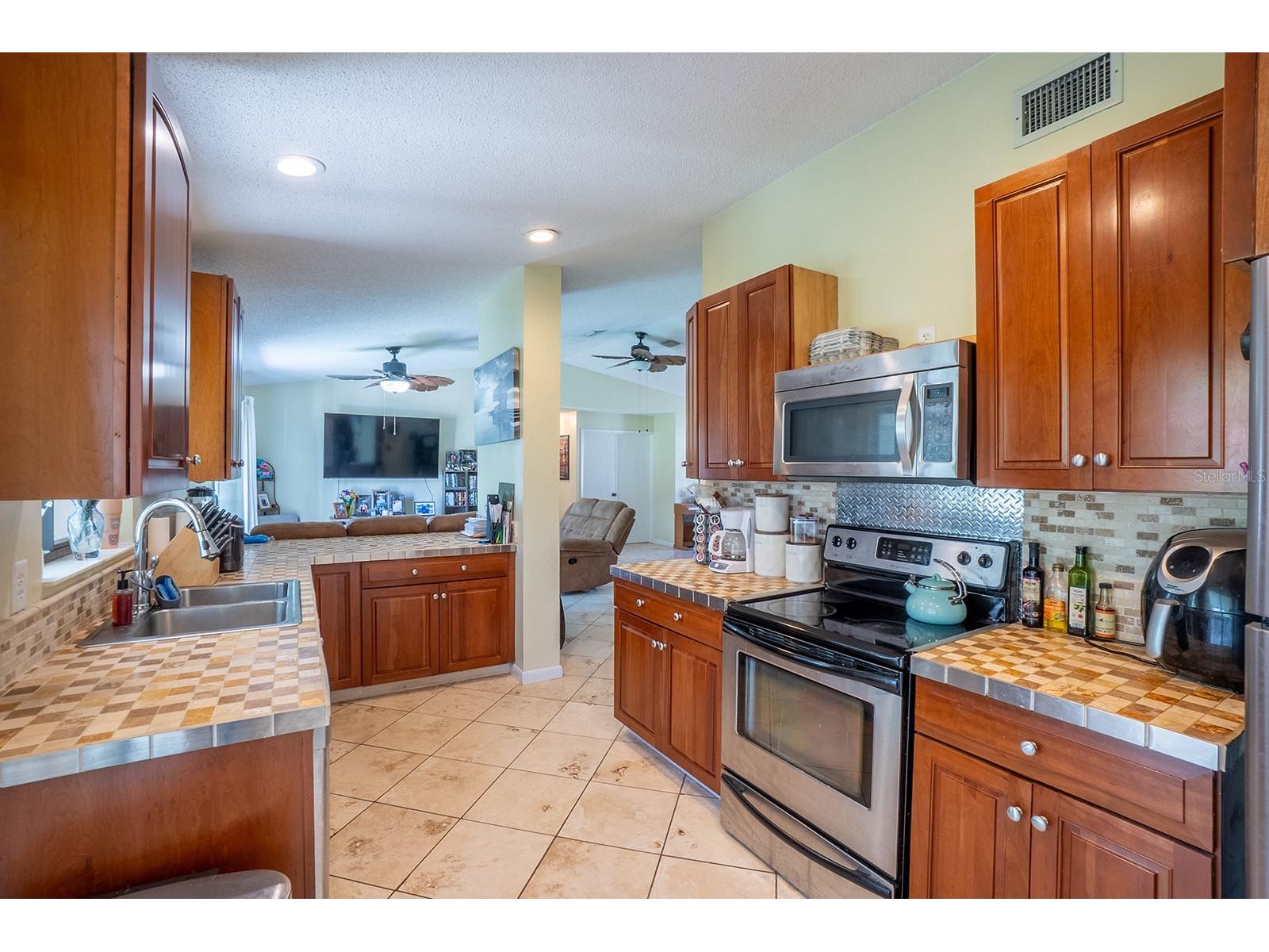 25 Ethan Allen Drive Palm Coast FL 32164 FC319378 image16