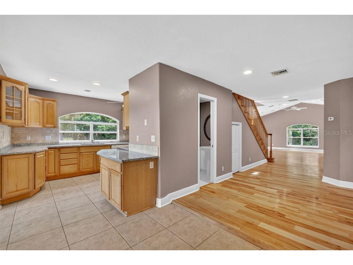 25 Lake Wood Circle Ocala FL 34482 OM709489 image14