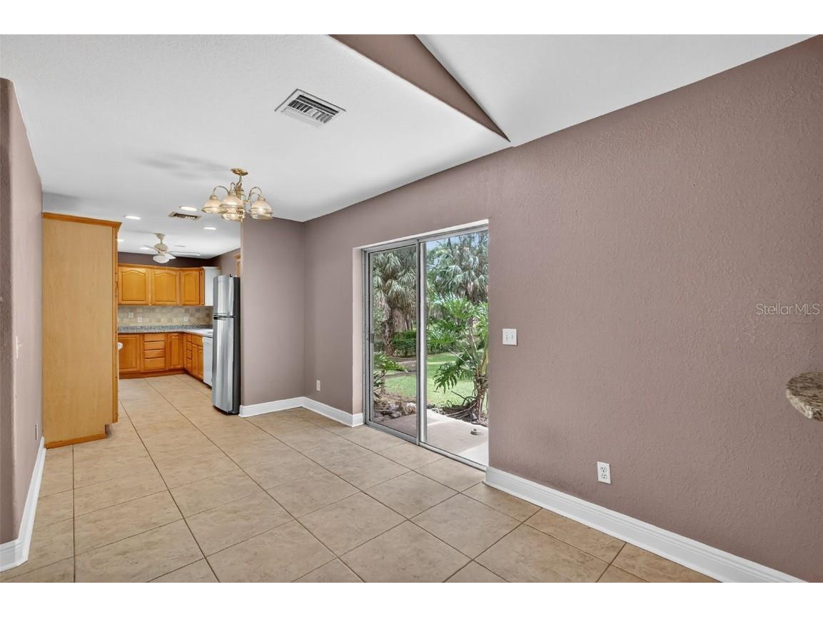 25 Lake Wood Circle Ocala FL 34482 OM709489 image19